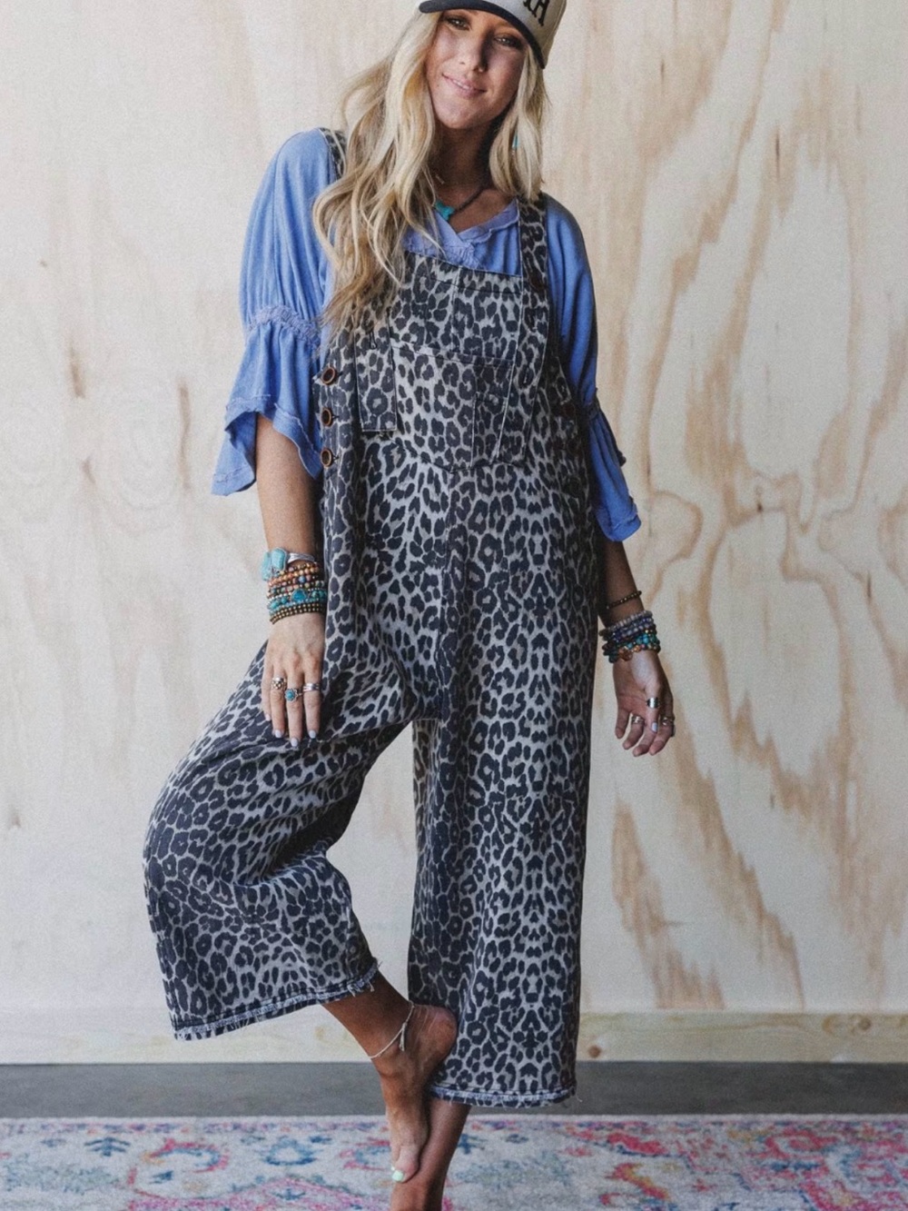 Three Bird Nest High Hopes Leopard Print Overalls Size Small